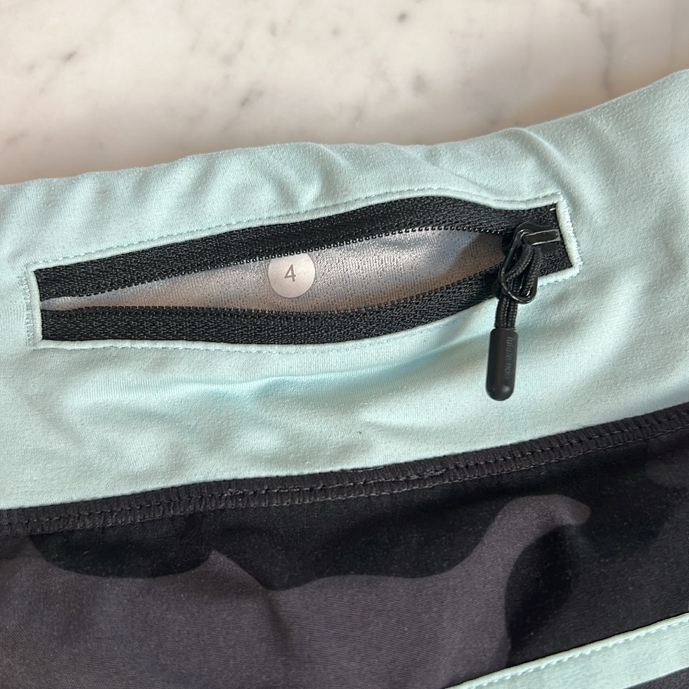 Lululemon🍋 Camo Speed Shorts - Picture 3 of 4